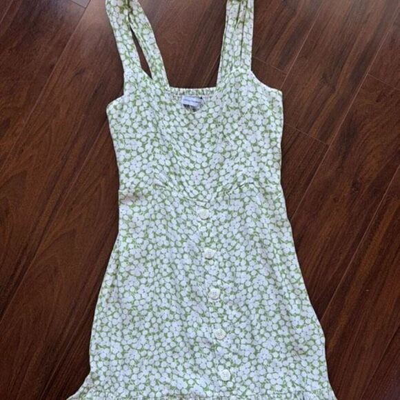 FAITHEULL THE BRAND S Lou Lou Mini Dress Green Floral Flirty Button Up Smocked - Picture 6 of 12